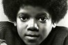 Дети Майкла Джексона решили увековечить отпечаток руки и ноги своего отца