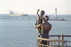 «Не стоит пугать людей», - это заявление прозвучало по вопросу установки памятника «Жене моряка»
